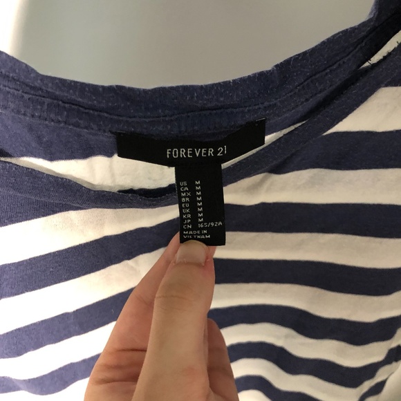 2/$20!! F21 Striped Tee - Picture 4 of 4
